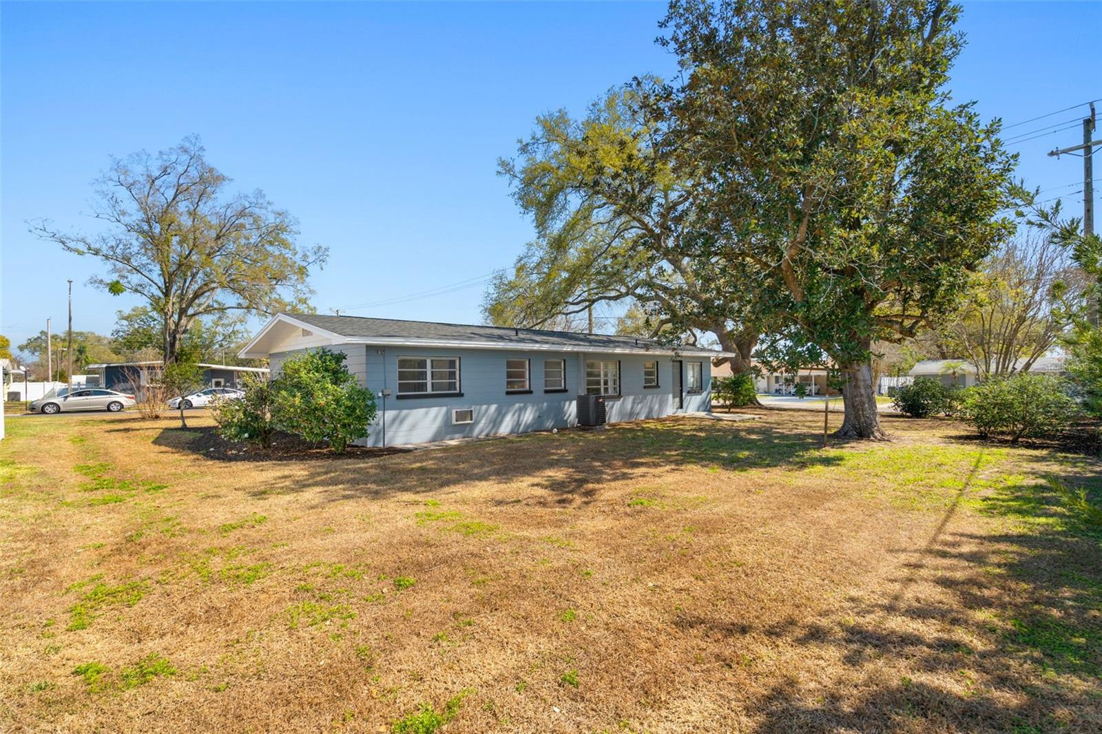 COLLEGE HEIGHTS - Residential