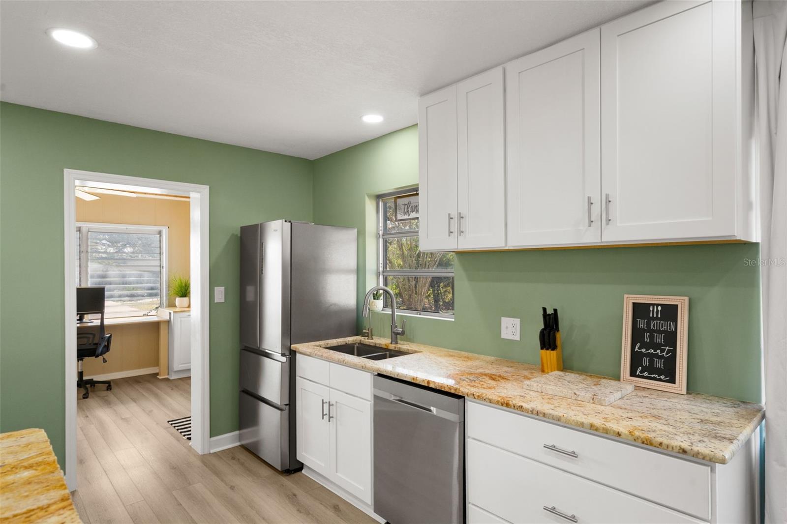 COLLEGE HEIGHTS - Residential