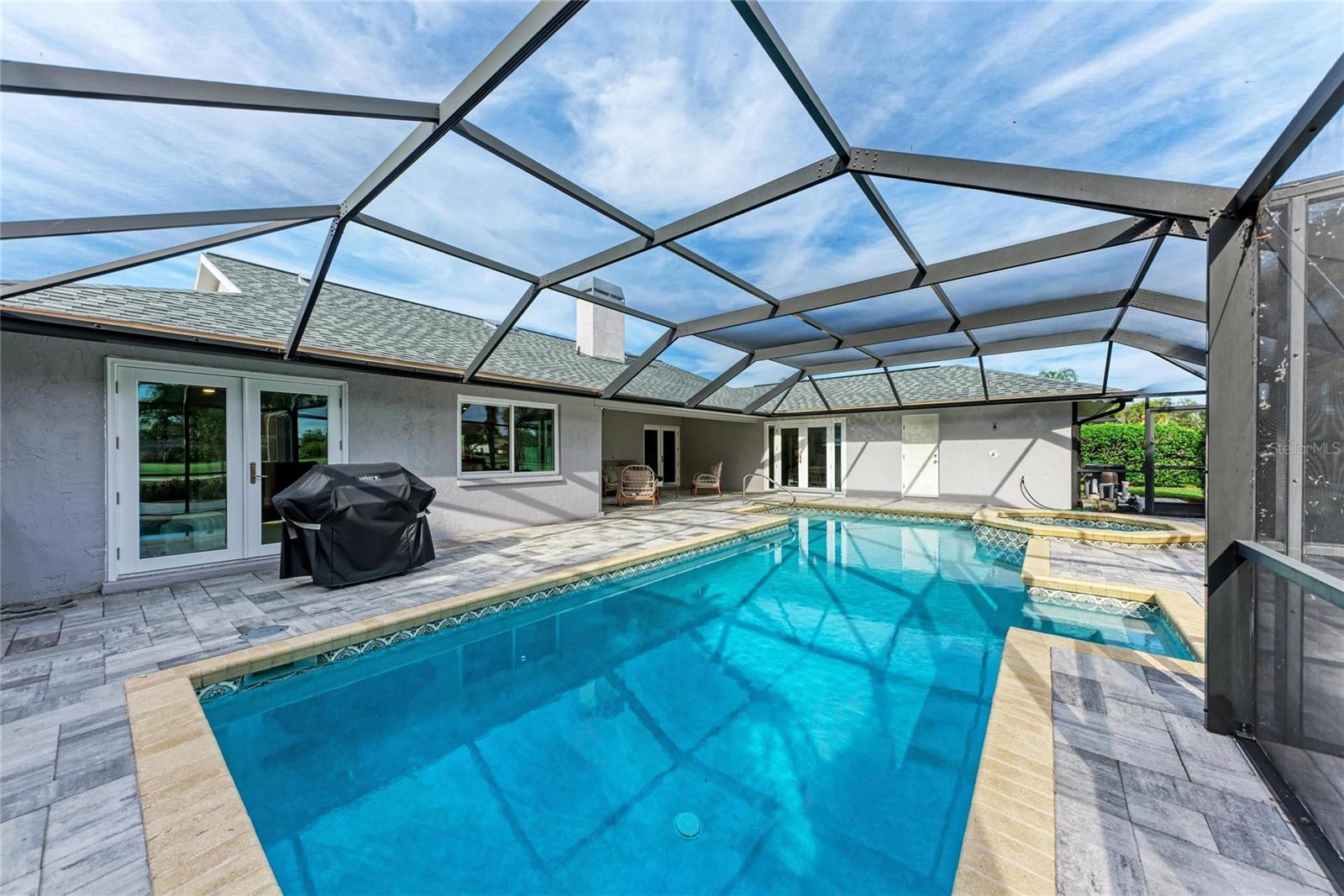 COUNTRY CLUB OF SARASOTA THE - Residential