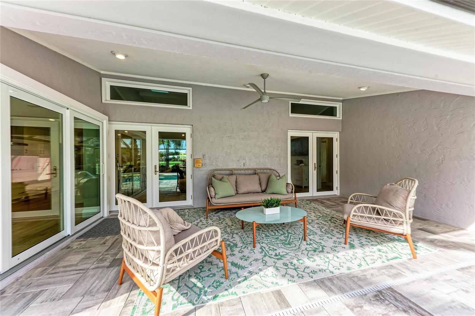 COUNTRY CLUB OF SARASOTA THE - Residential