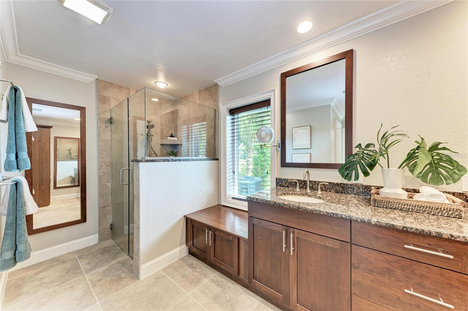 COUNTRY CLUB OF SARASOTA THE - Residential