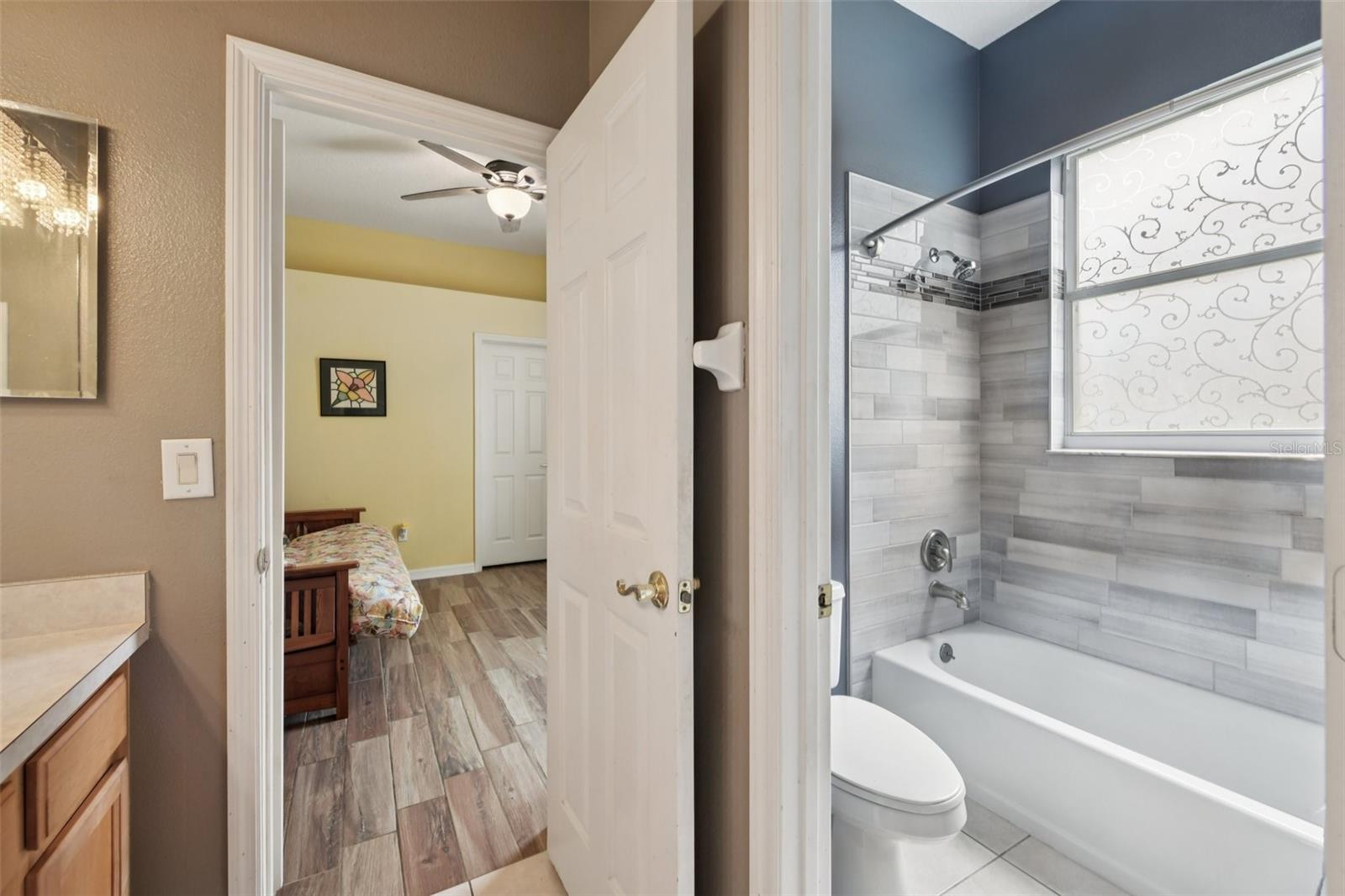 WINDING HOLLOW UNIT 4 - Residential