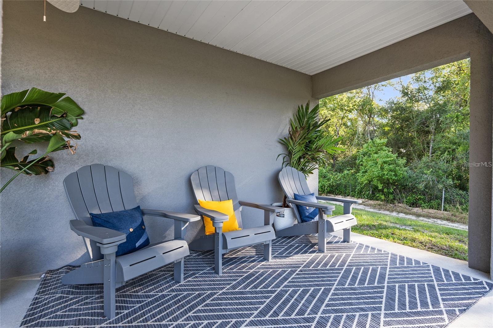 SMITH LAKE VILLAGE - Residential