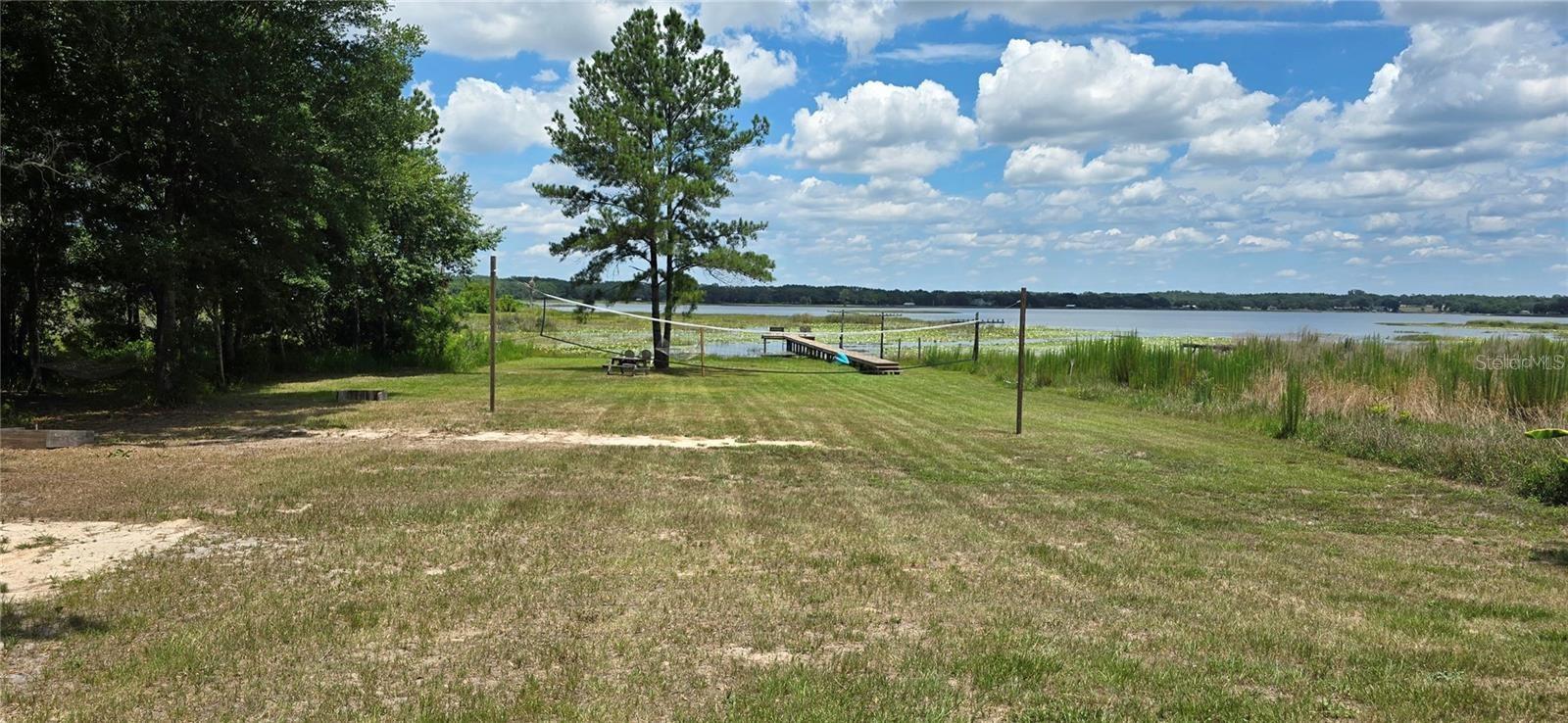 SMITH LAKE VILLAGE - Residential