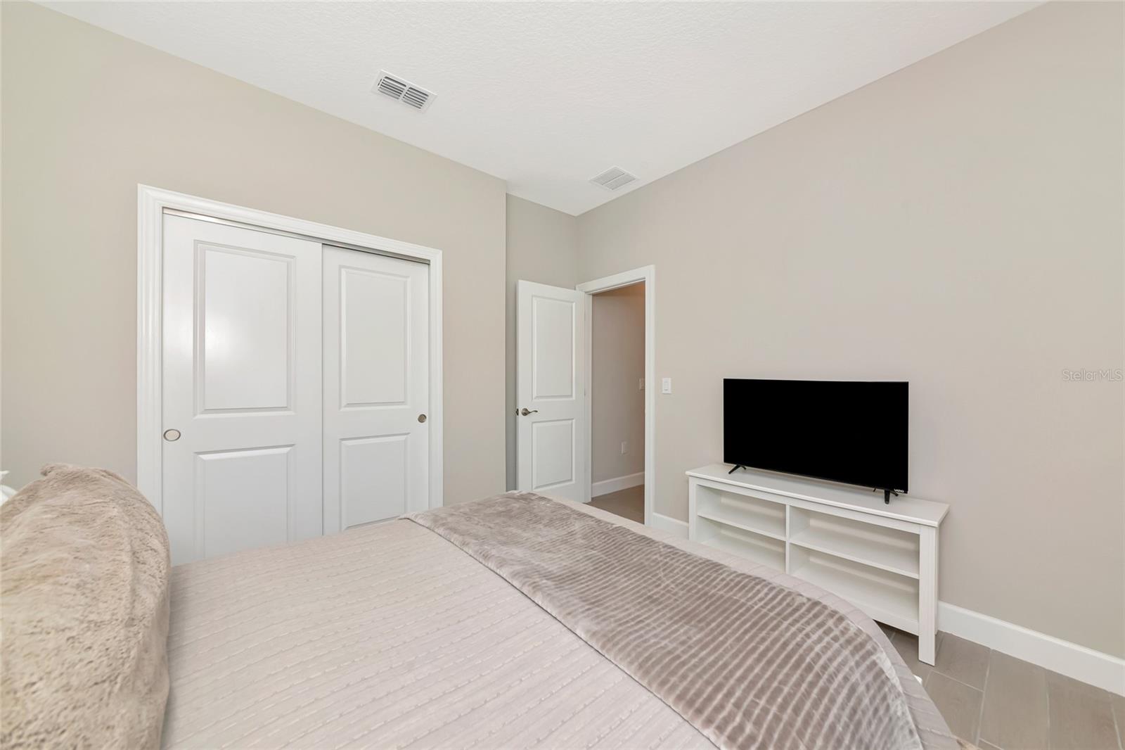 SAVANNA AT LAKEWOOD RANCH PH III 3ABD - Residential