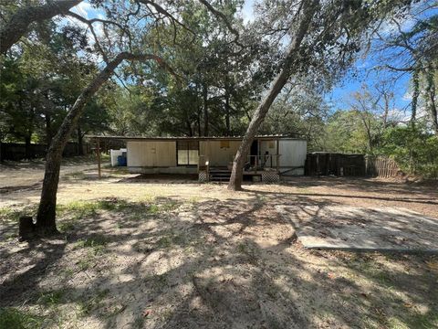 A home in HOMOSASSA