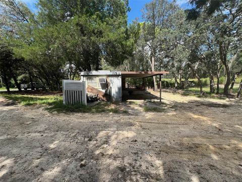 A home in HOMOSASSA