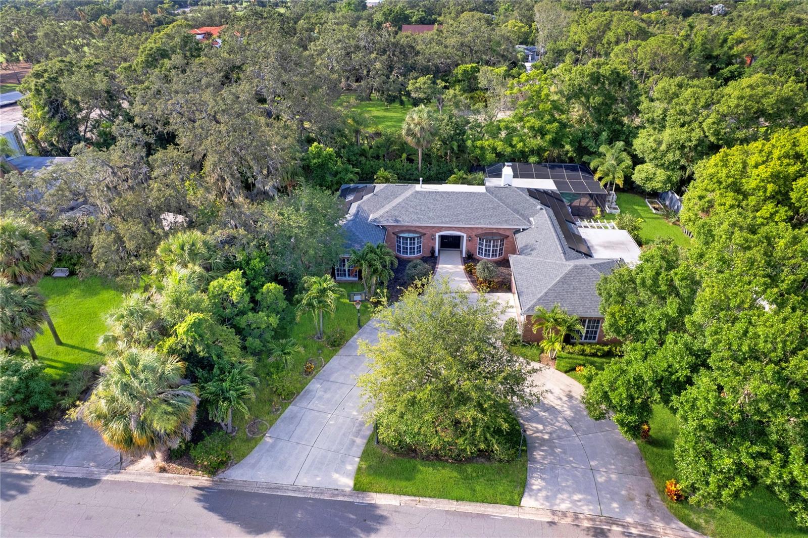 302 EASTLEIGH DRIVE