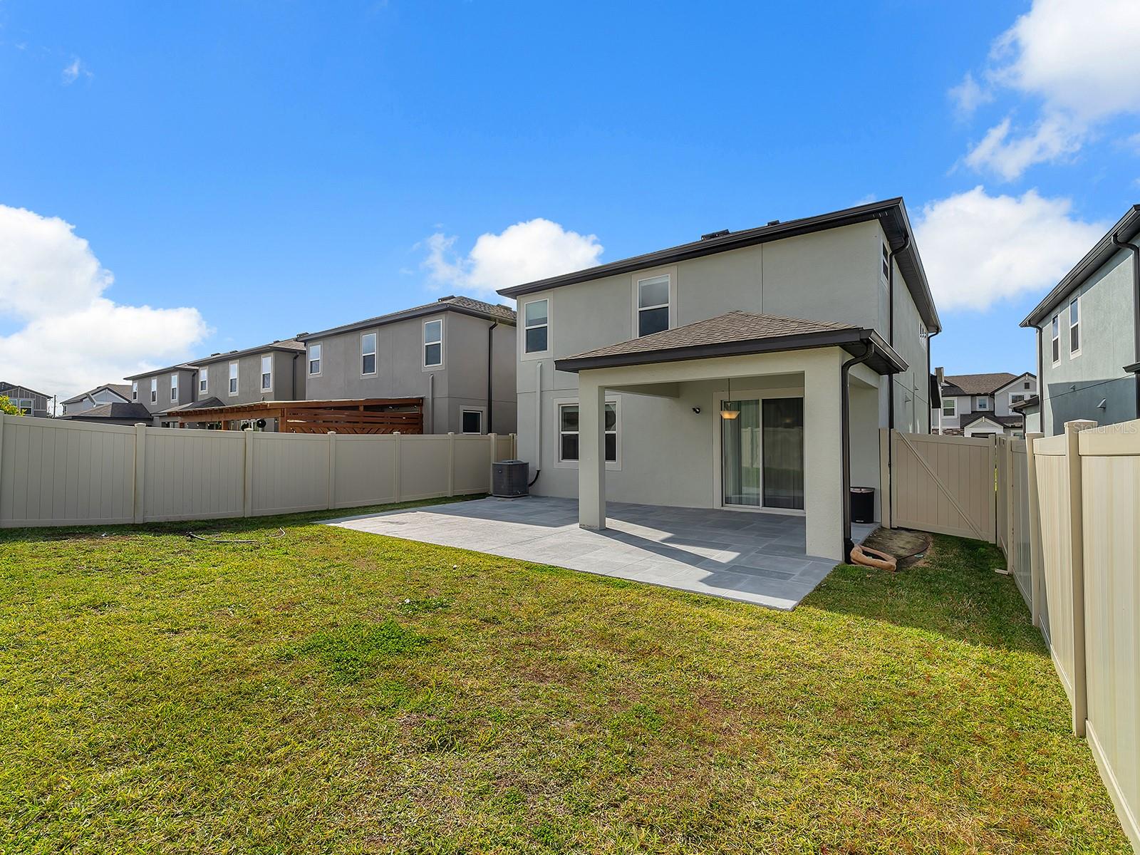 EPPERSON RANCH SOUTH PH 3B & 3 - Residential Lease