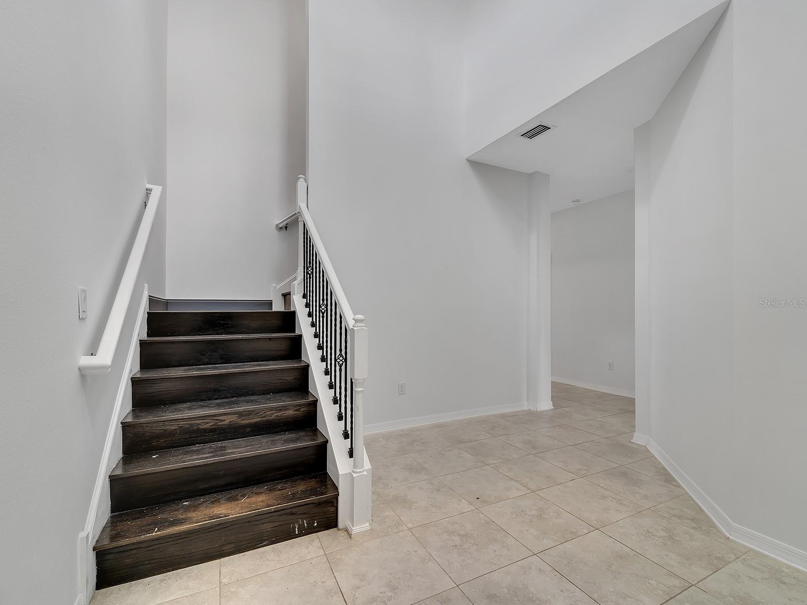 EPPERSON RANCH SOUTH PH 3B & 3 - Residential Lease