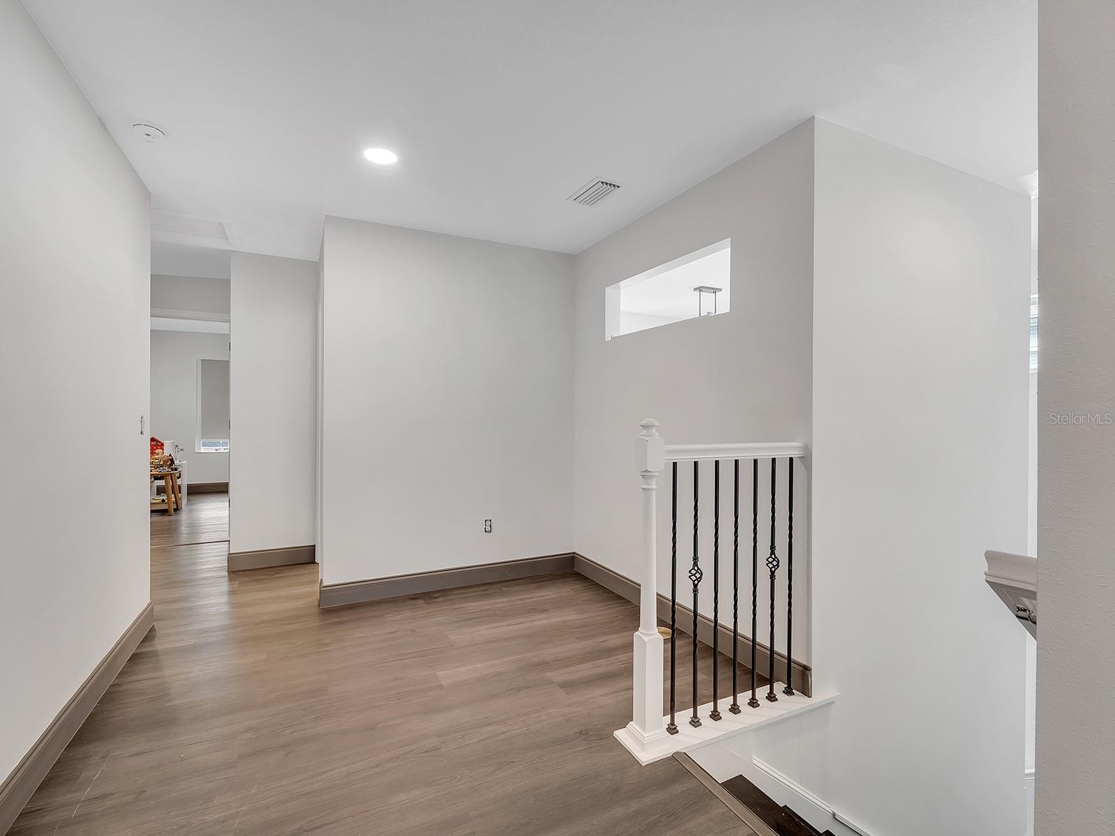 EPPERSON RANCH SOUTH PH 3B & 3 - Residential Lease