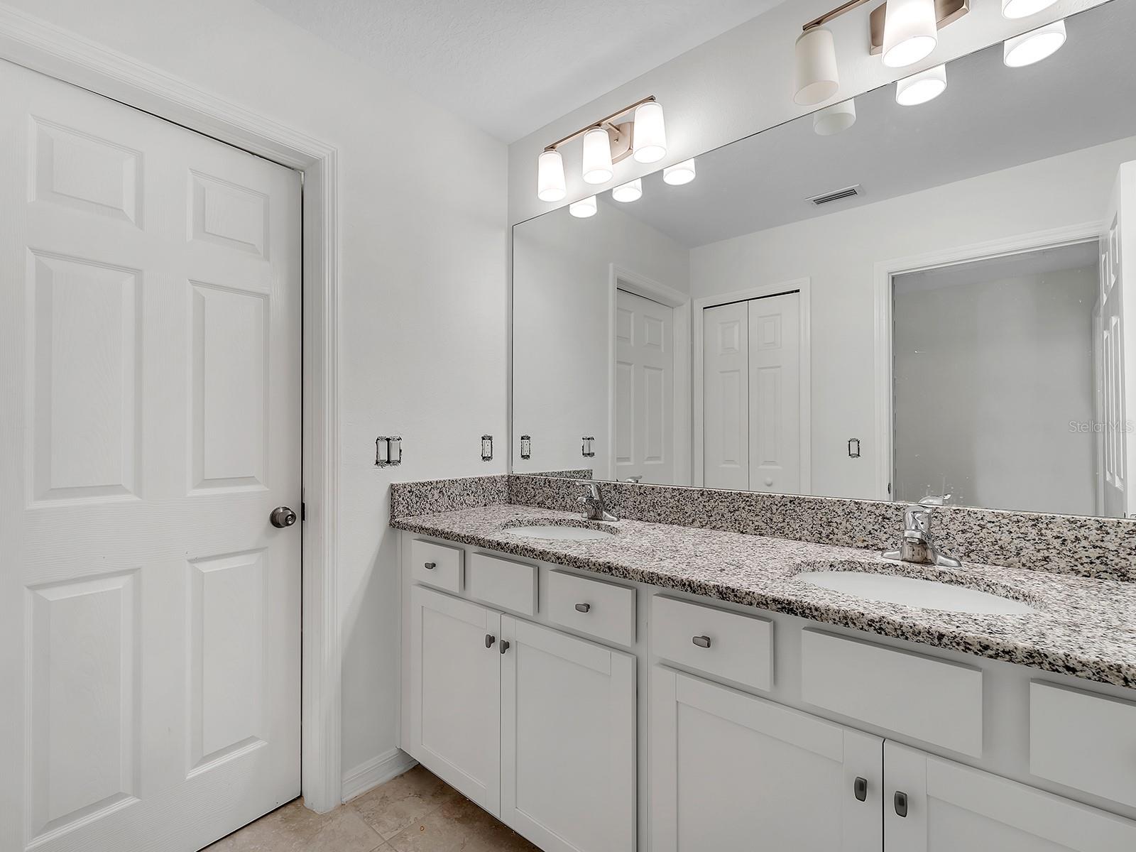 EPPERSON RANCH SOUTH PH 3B & 3 - Residential Lease