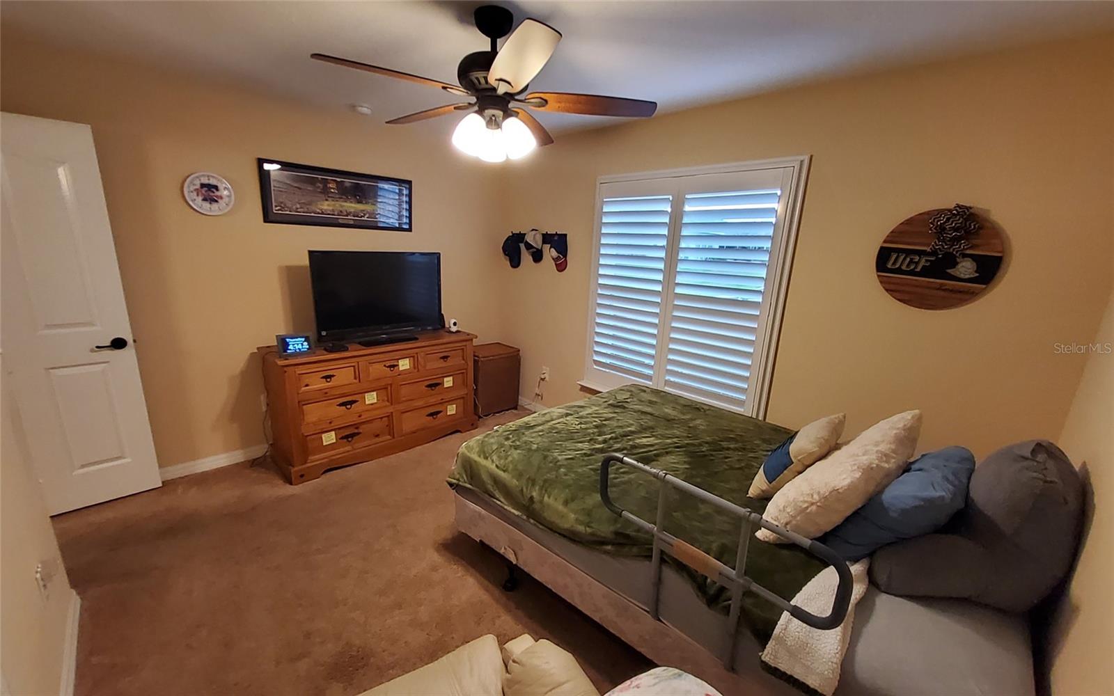 LEESBURG ARLINGTON RIDGE PH 02 - Residential