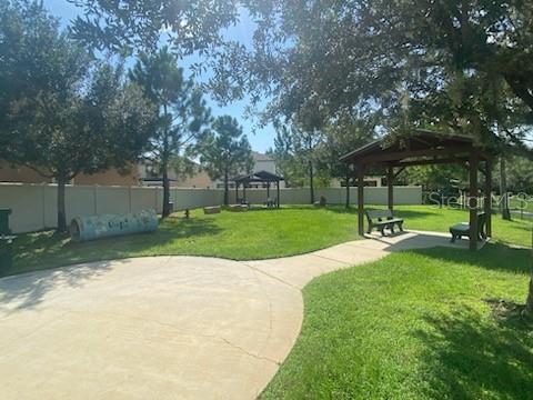 UNION PARK - Residential Lease
