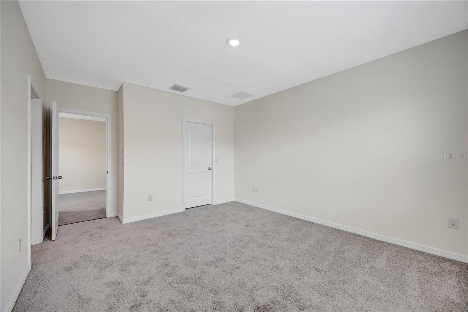 UNION PARK - Residential Lease