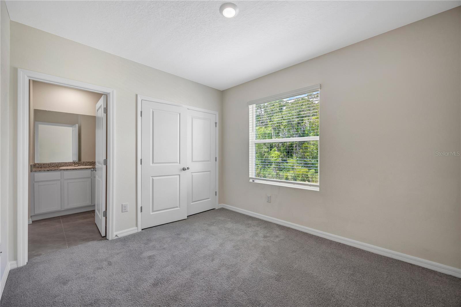 UNION PARK - Residential Lease
