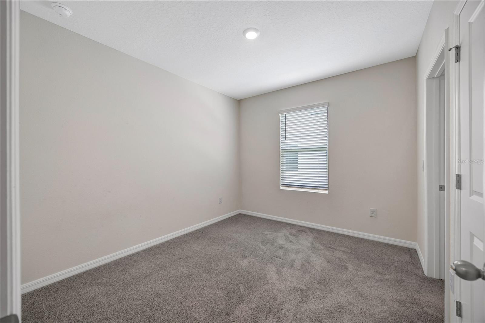UNION PARK - Residential Lease