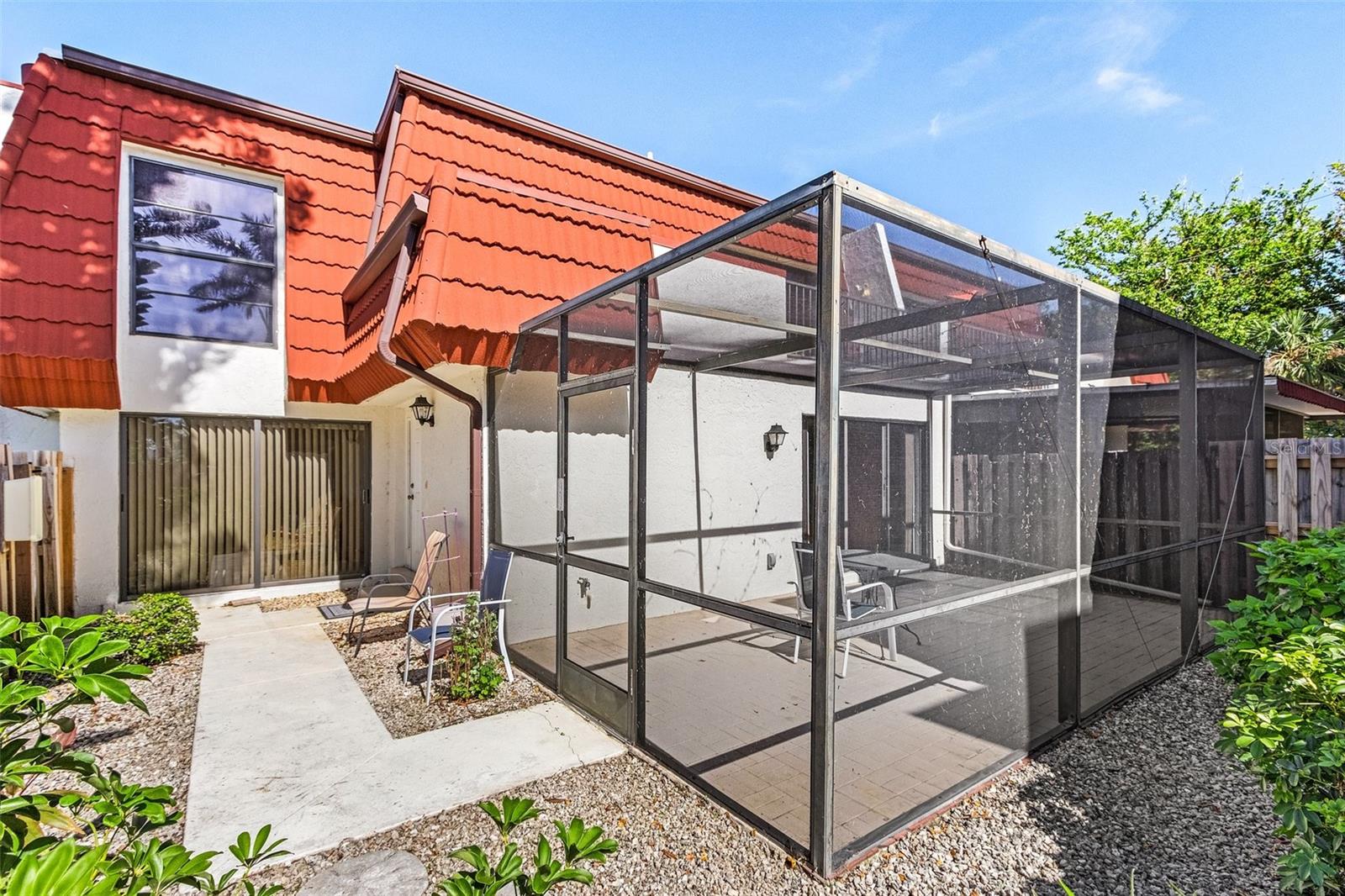 MEADOWLARK COVE PH 02 - Residential