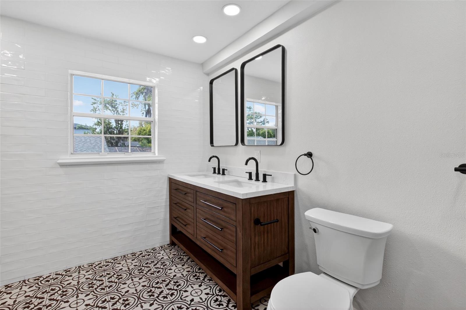 WINDERMERE TOWN - Residential