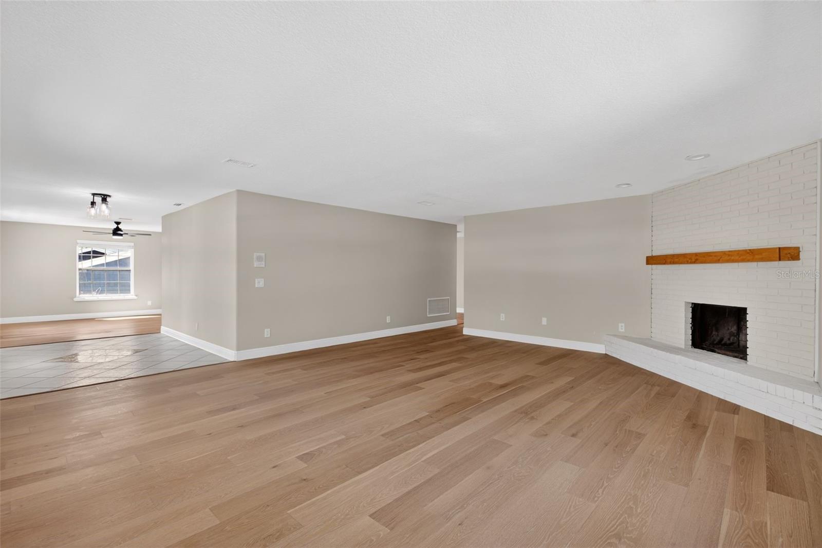 WINDERMERE TOWN - Residential