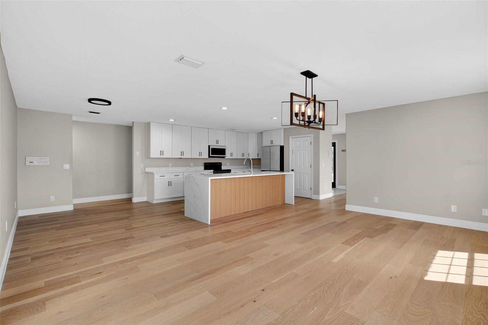 WINDERMERE TOWN - Residential