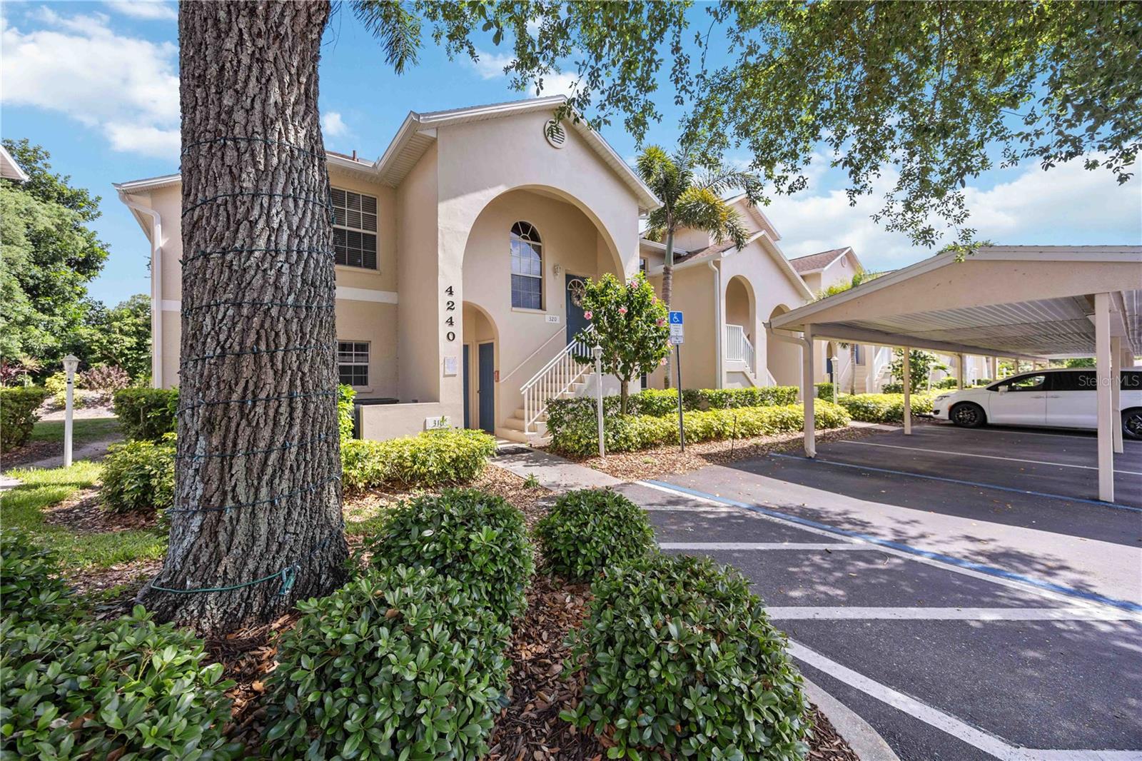 PINESTONE AT PALMER RANCH - Residential