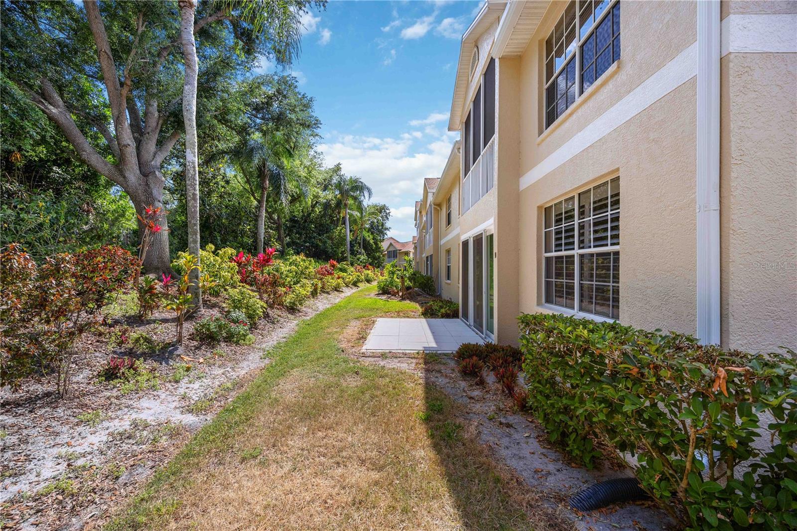 PINESTONE AT PALMER RANCH - Residential