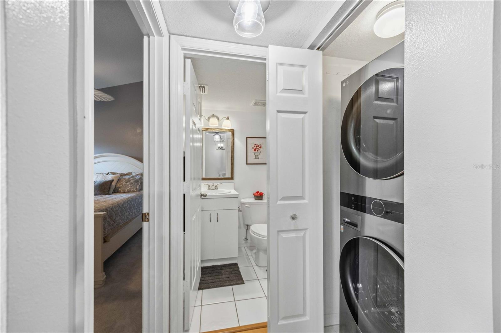 PINESTONE AT PALMER RANCH - Residential