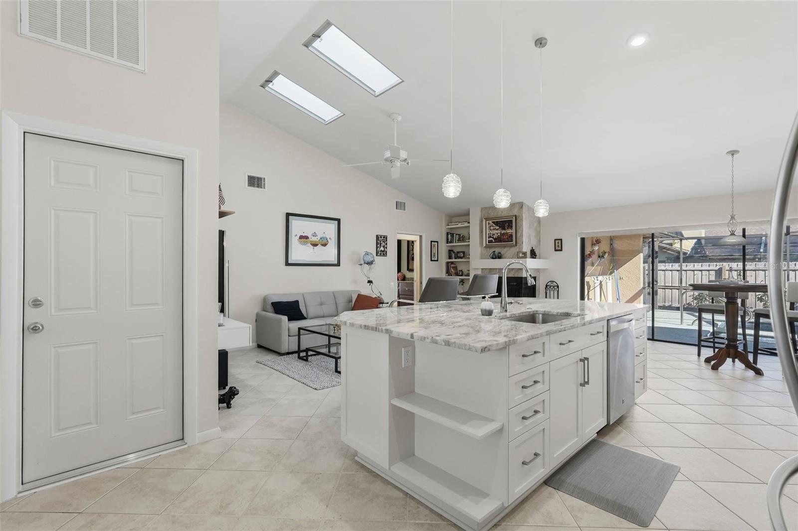 NORTH BAY HILLS OF SAFETY HARBOR - Residential