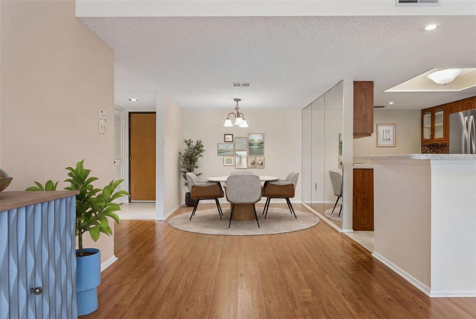 INVERNESS CONDO - Residential