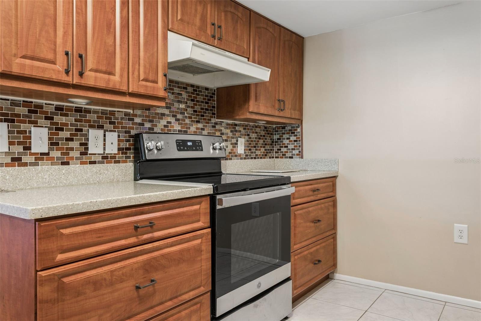 INVERNESS CONDO - Residential