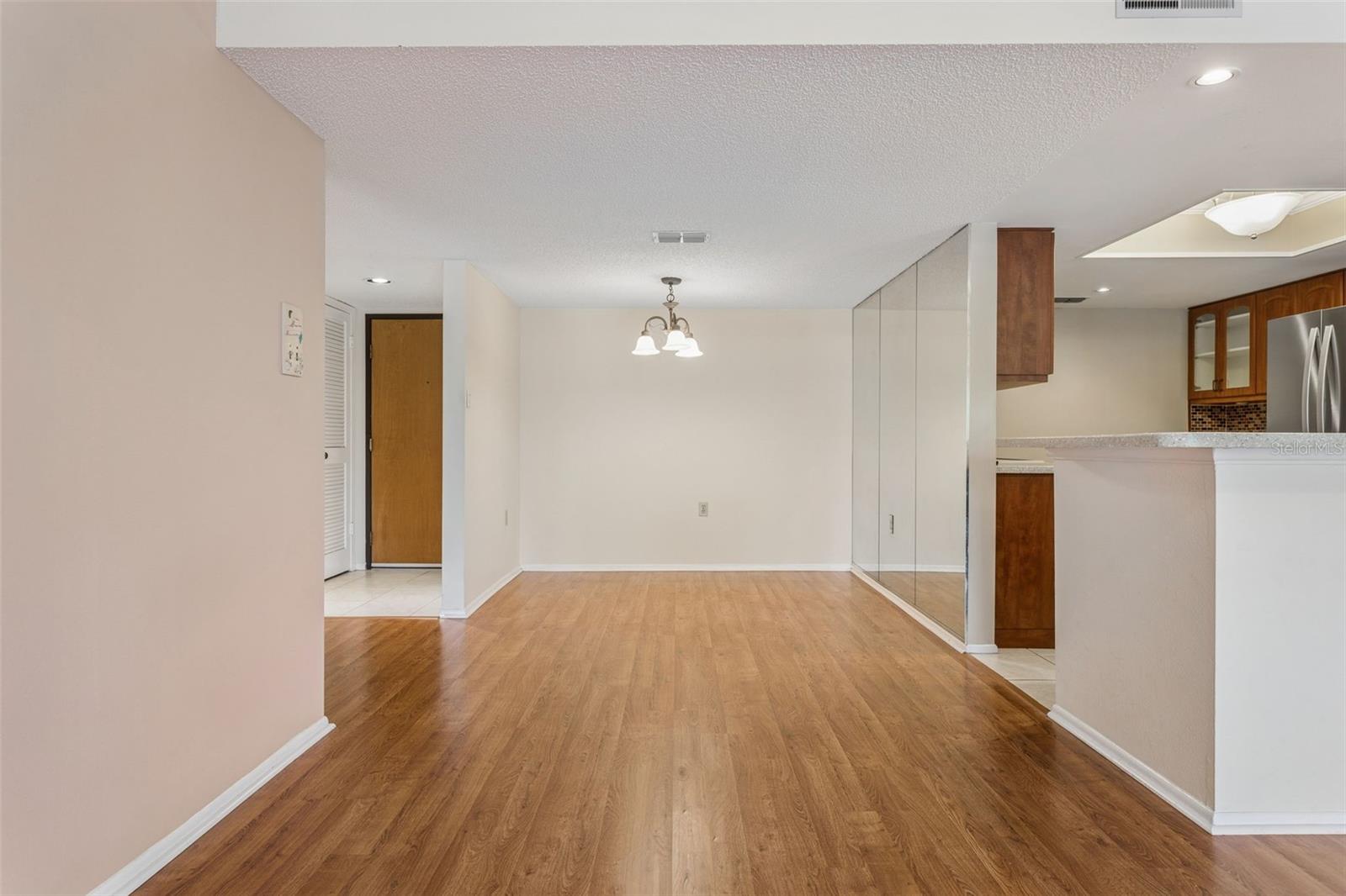 INVERNESS CONDO - Residential