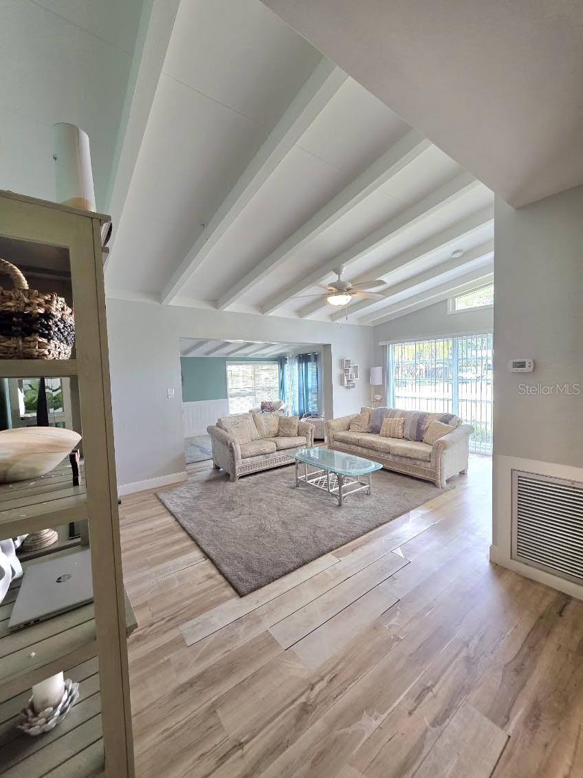 3727 DOVER DRIVE