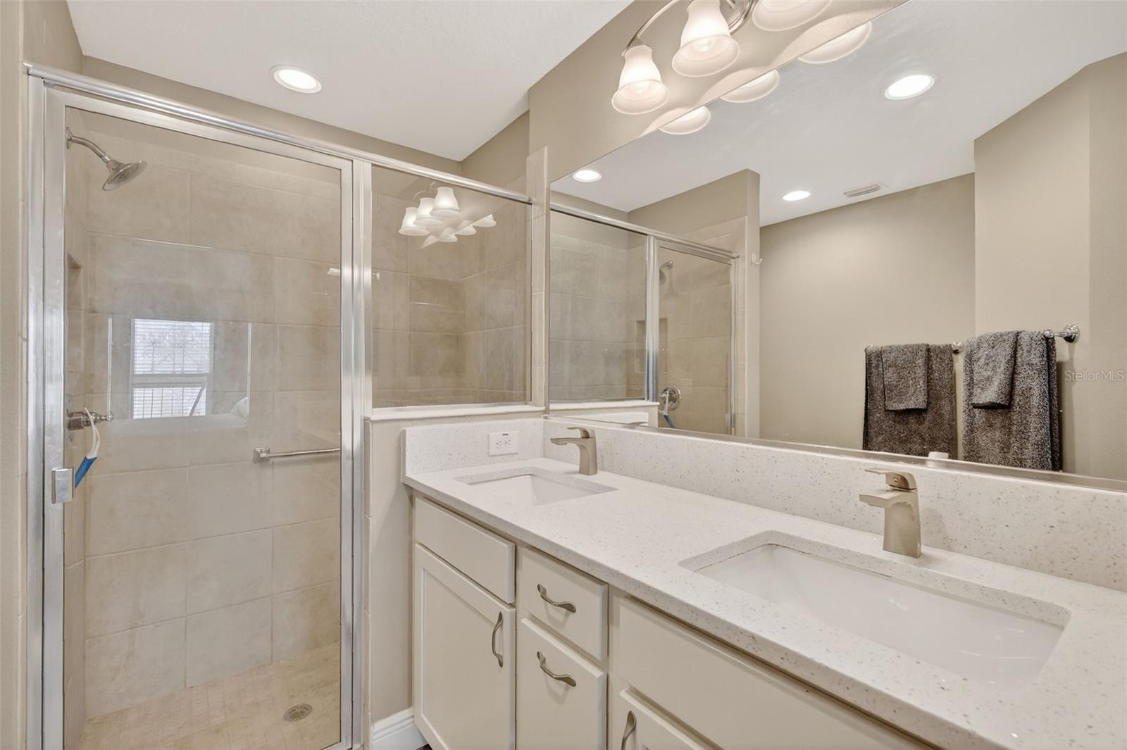 VILLAGES/MARION PHILLIPS VLS - Residential