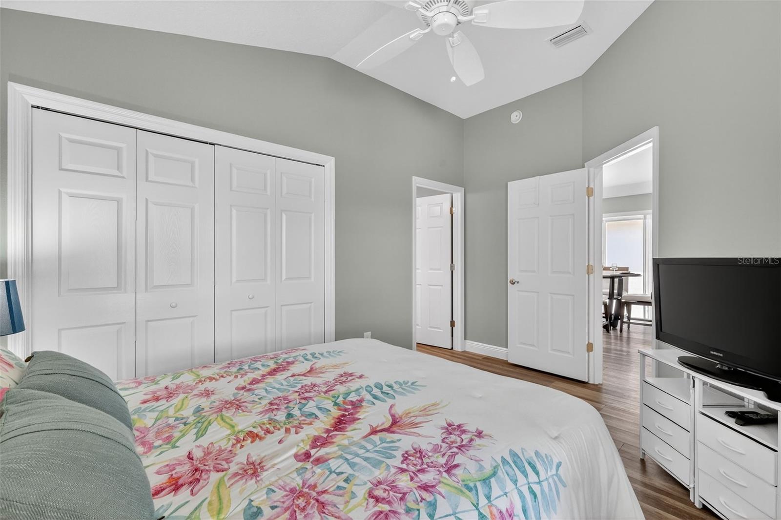 VILLAGES/MARION PHILLIPS VLS - Residential