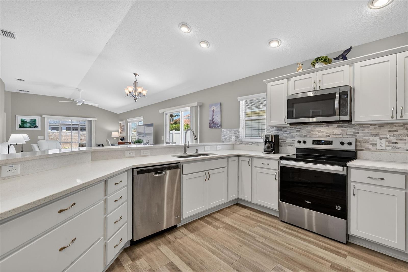 VILLAGES/MARION PHILLIPS VLS - Residential