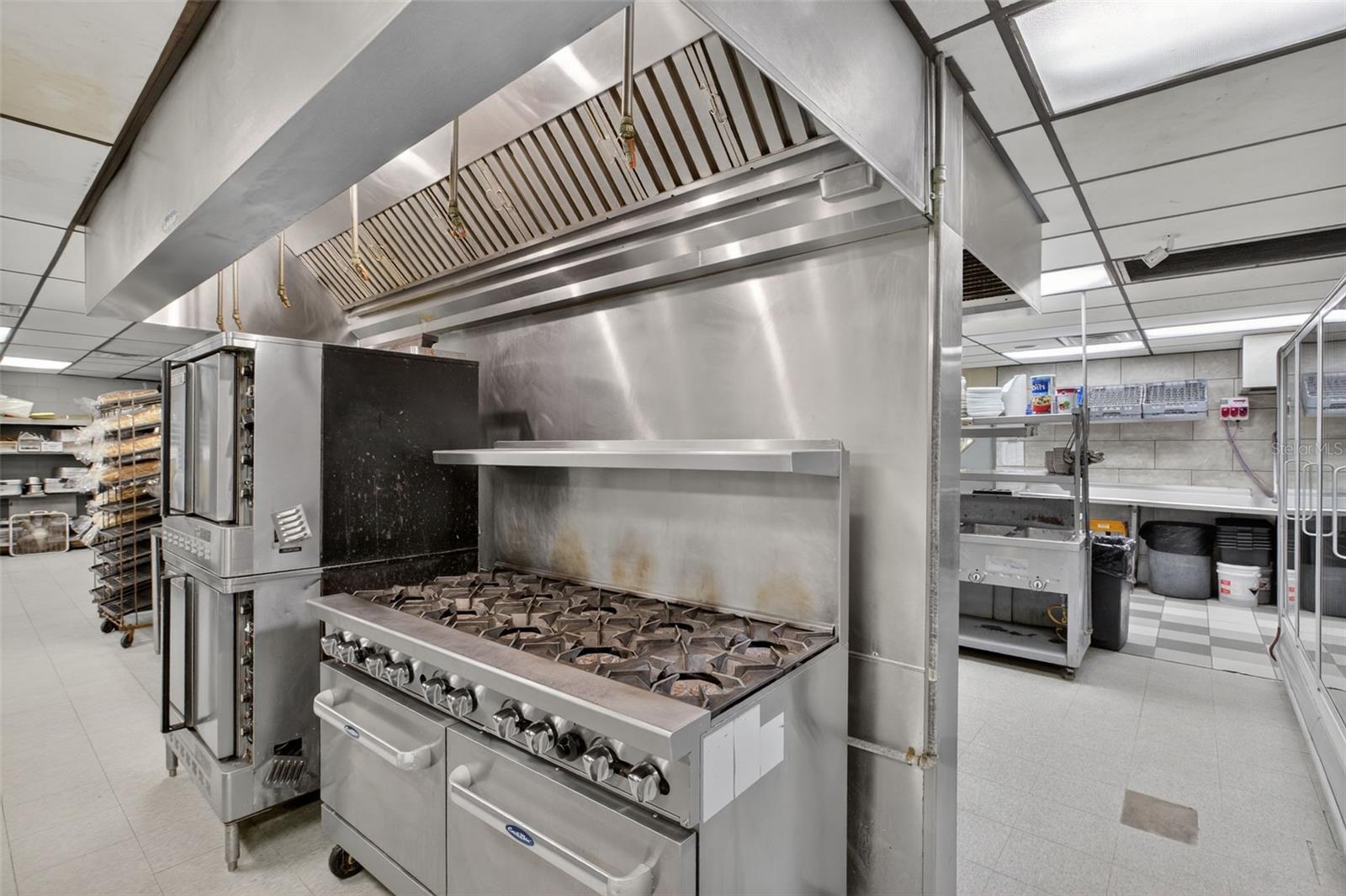 VAN VILLA SUB - Commercial Sale