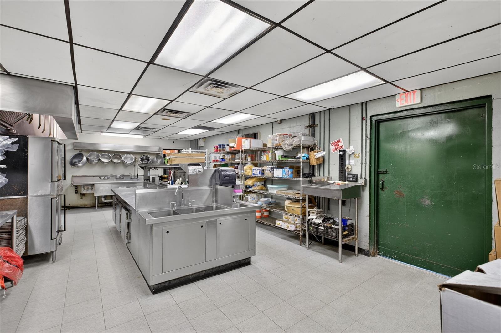 VAN VILLA SUB - Commercial Sale