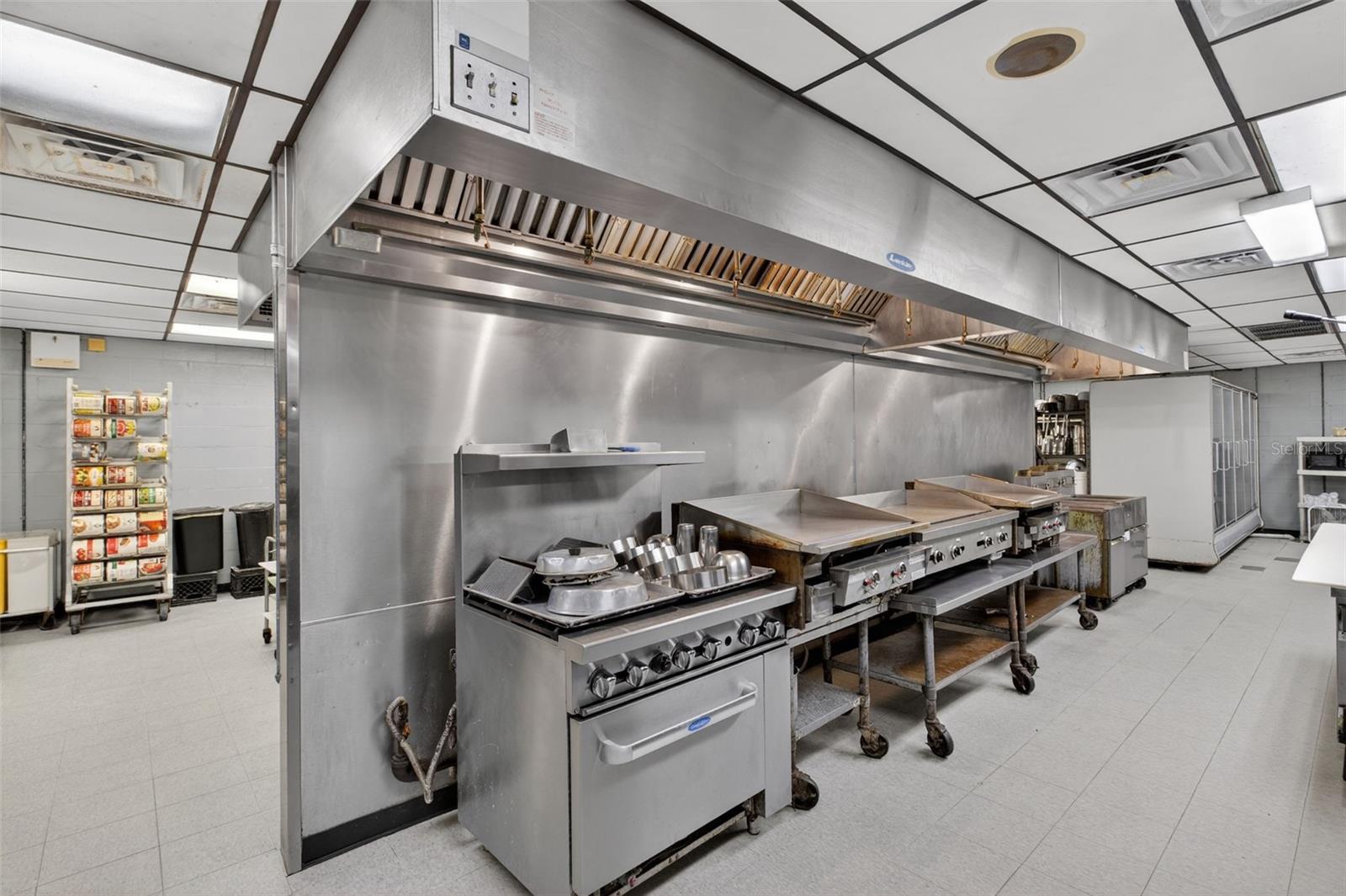 VAN VILLA SUB - Commercial Sale