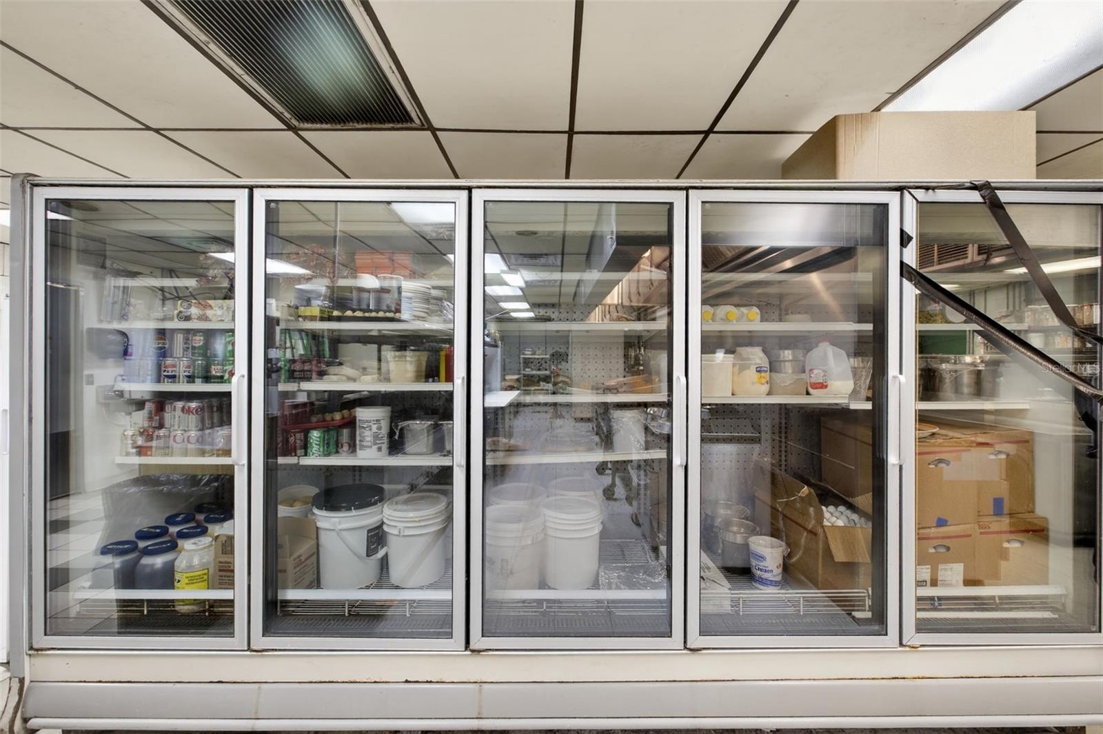 VAN VILLA SUB - Commercial Sale