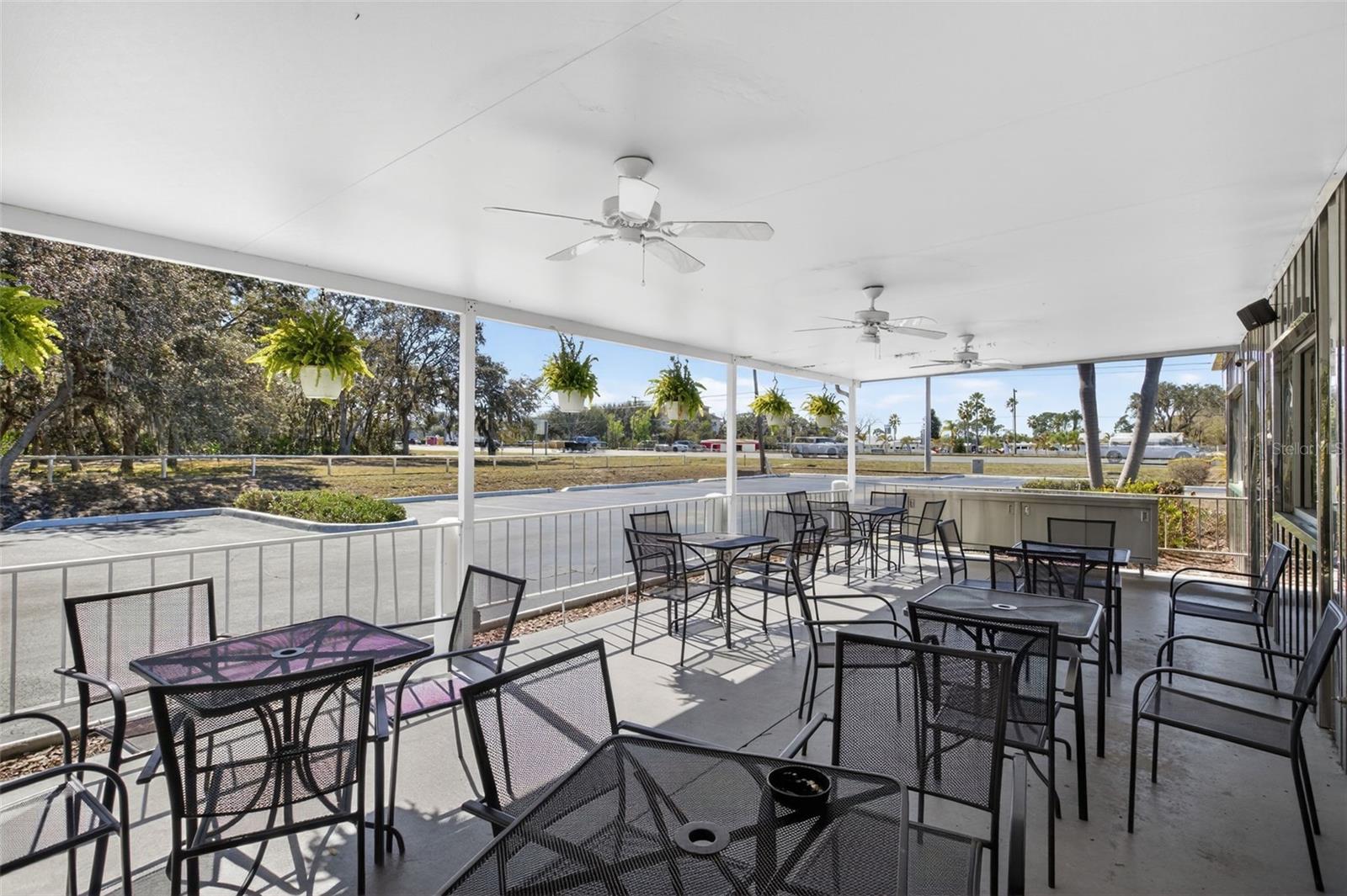 VAN VILLA SUB - Commercial Sale