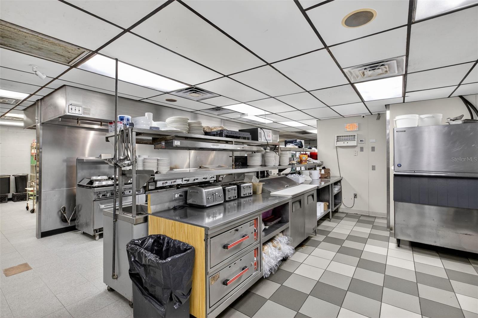 VAN VILLA SUB - Commercial Sale