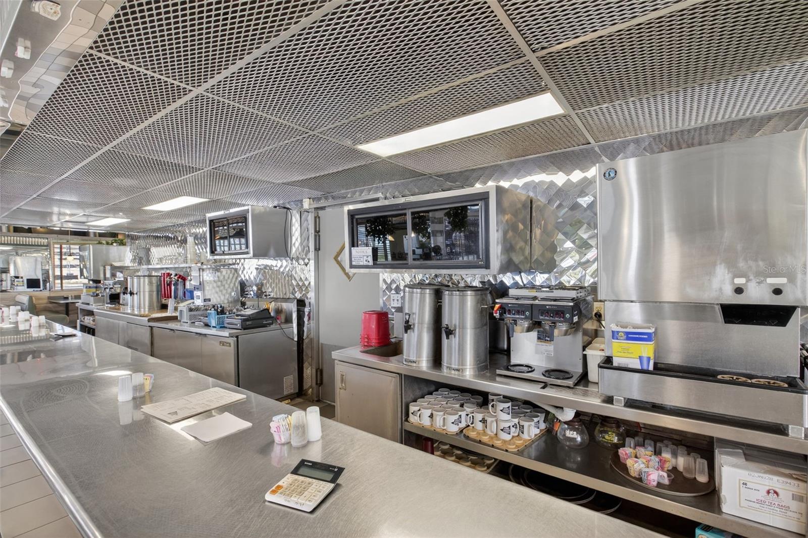 VAN VILLA SUB - Commercial Sale