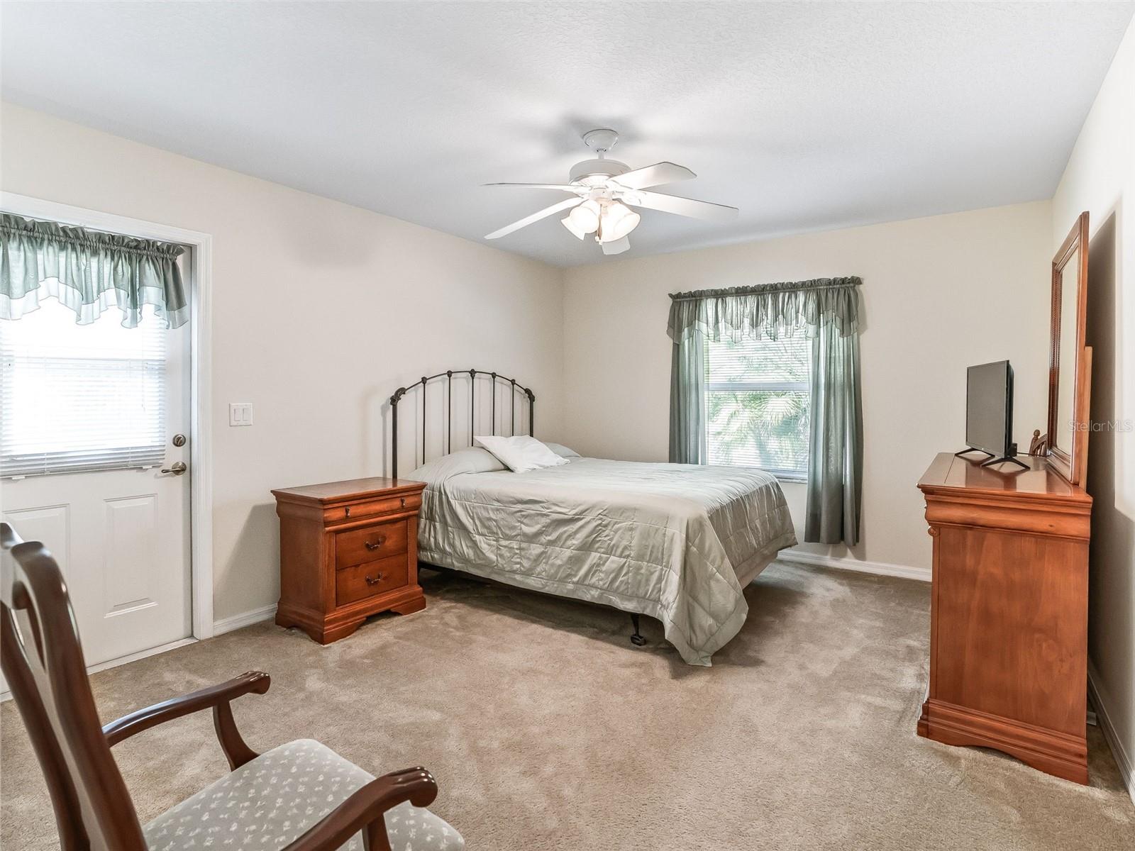 STEEPLECHASE FARMS - Residential