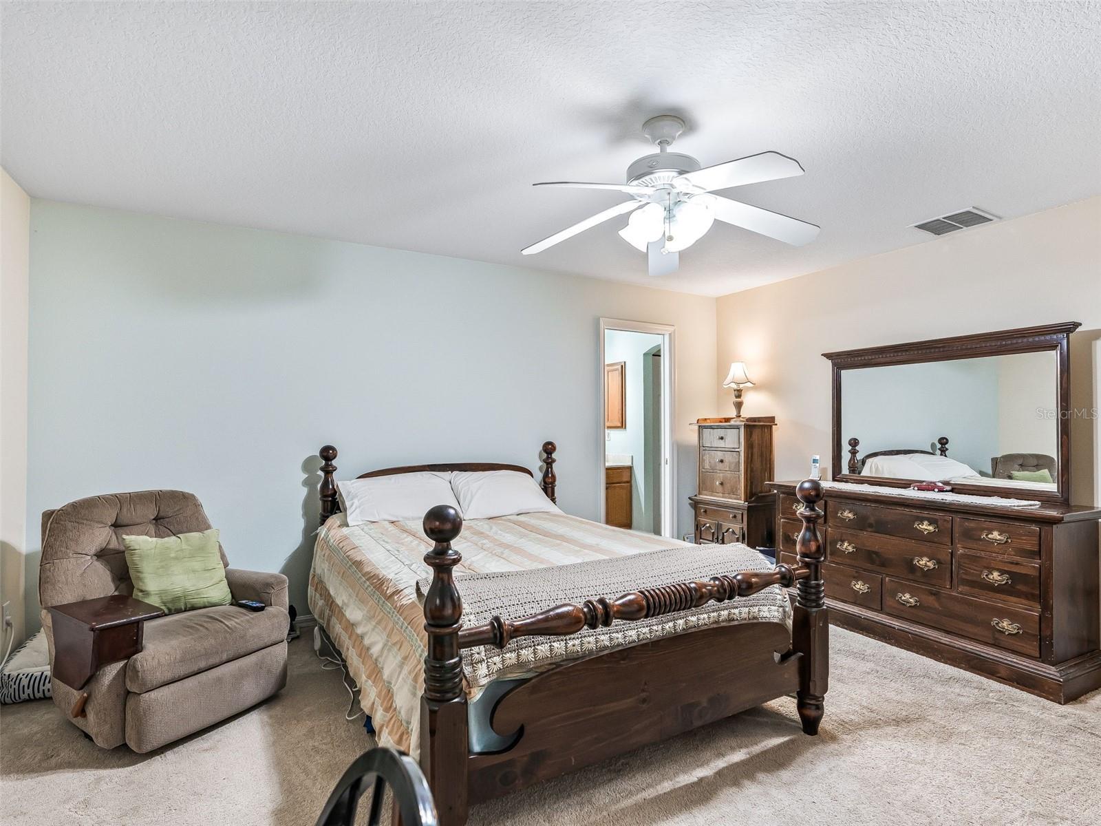 STEEPLECHASE FARMS - Residential