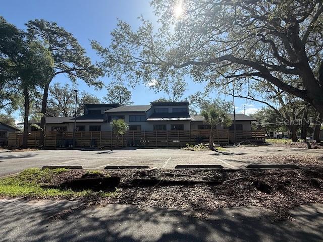 5037 NORTH LANE