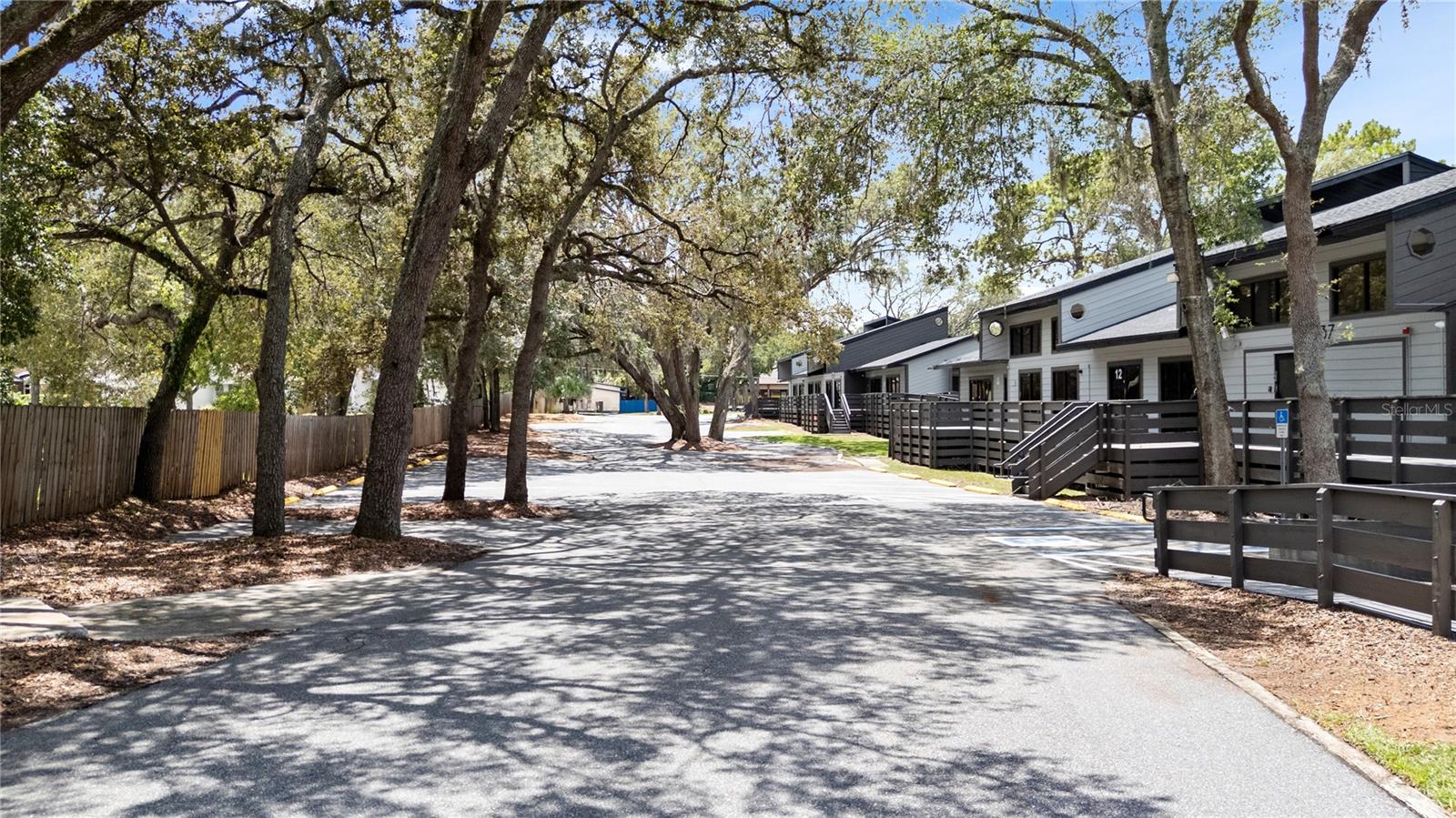 PRESCOTT OFFICE SITE - Commercial Lease