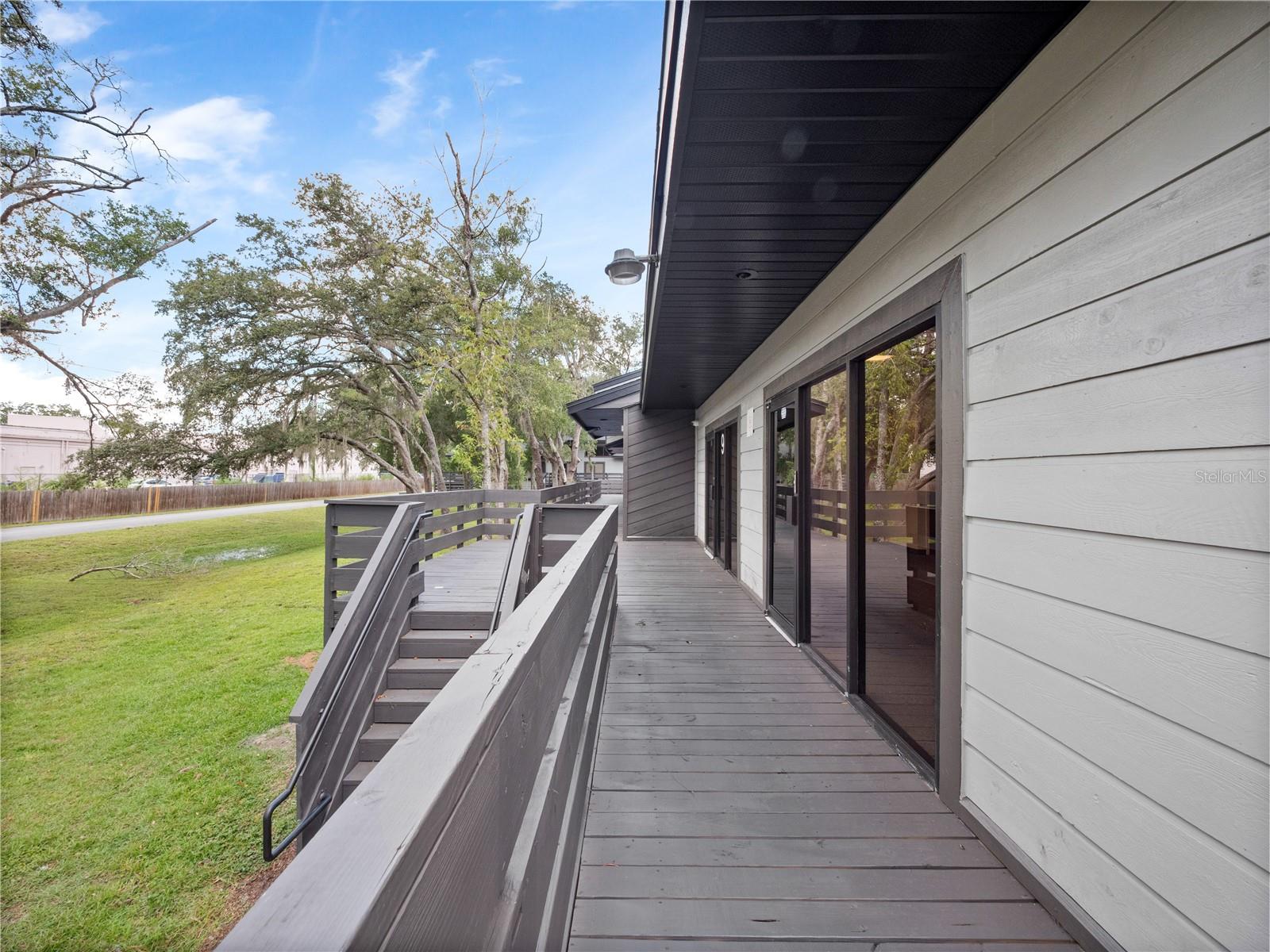 PRESCOTT OFFICE SITE - Commercial Lease