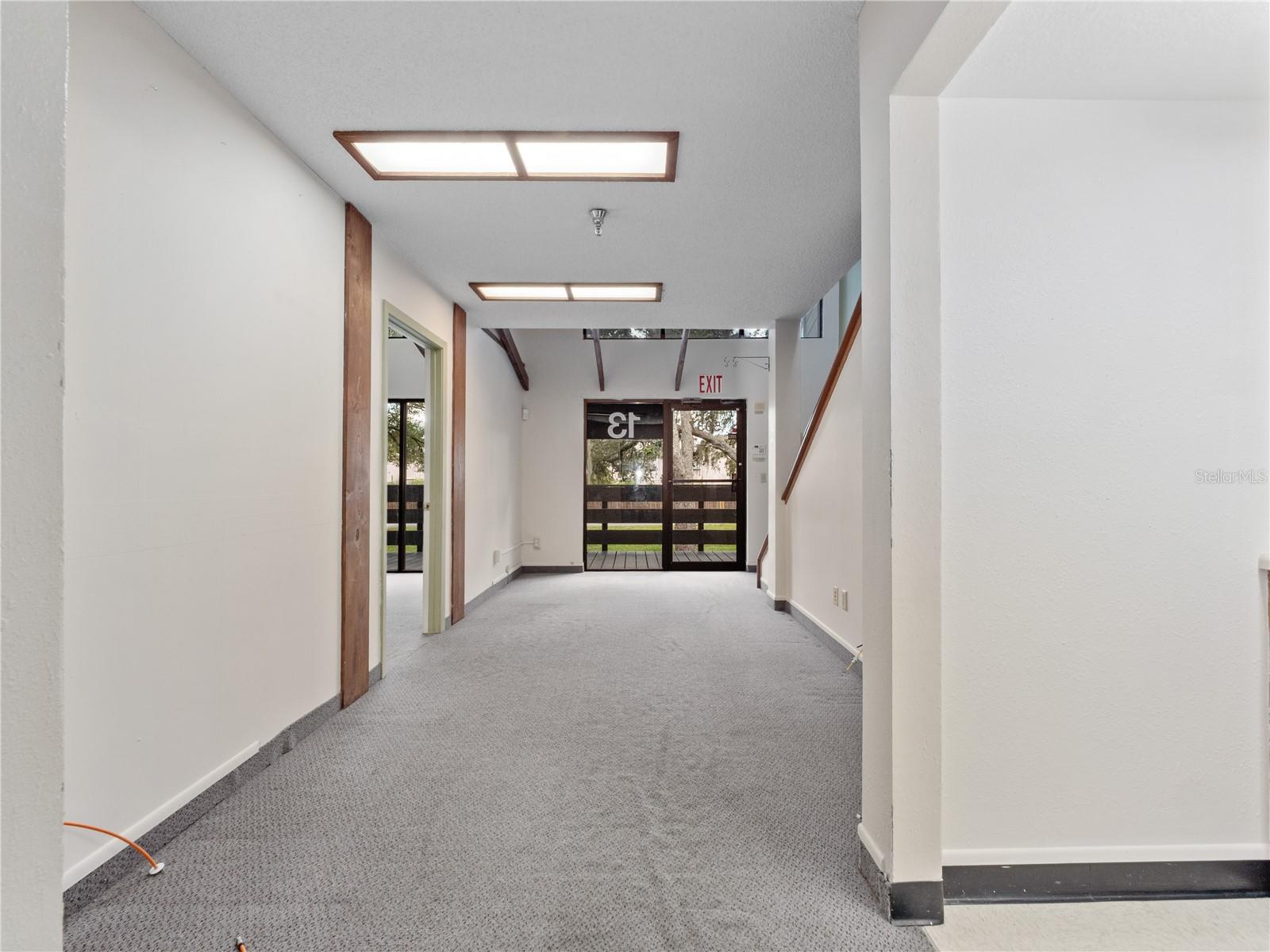 PRESCOTT OFFICE SITE - Commercial Lease