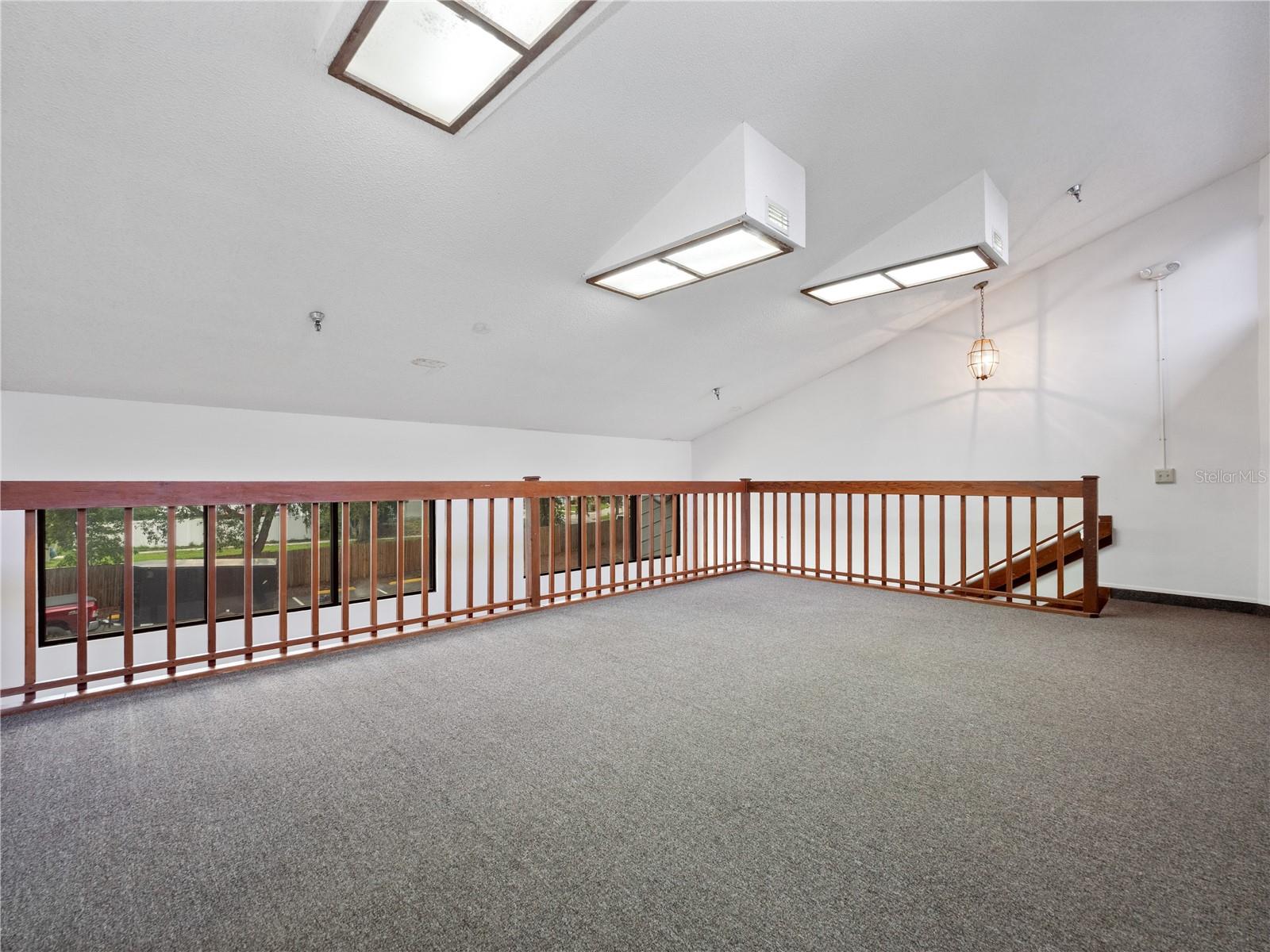 PRESCOTT OFFICE SITE - Commercial Lease